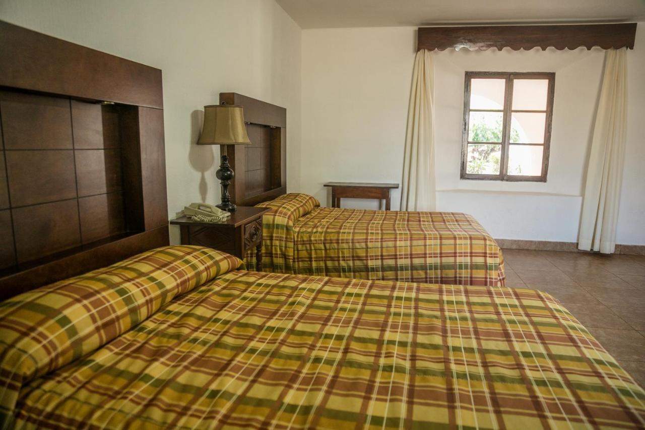 גואימאס Hotel Playa De Cortes מראה חיצוני תמונה