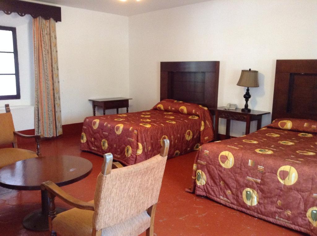 גואימאס Hotel Playa De Cortes חדר תמונה
