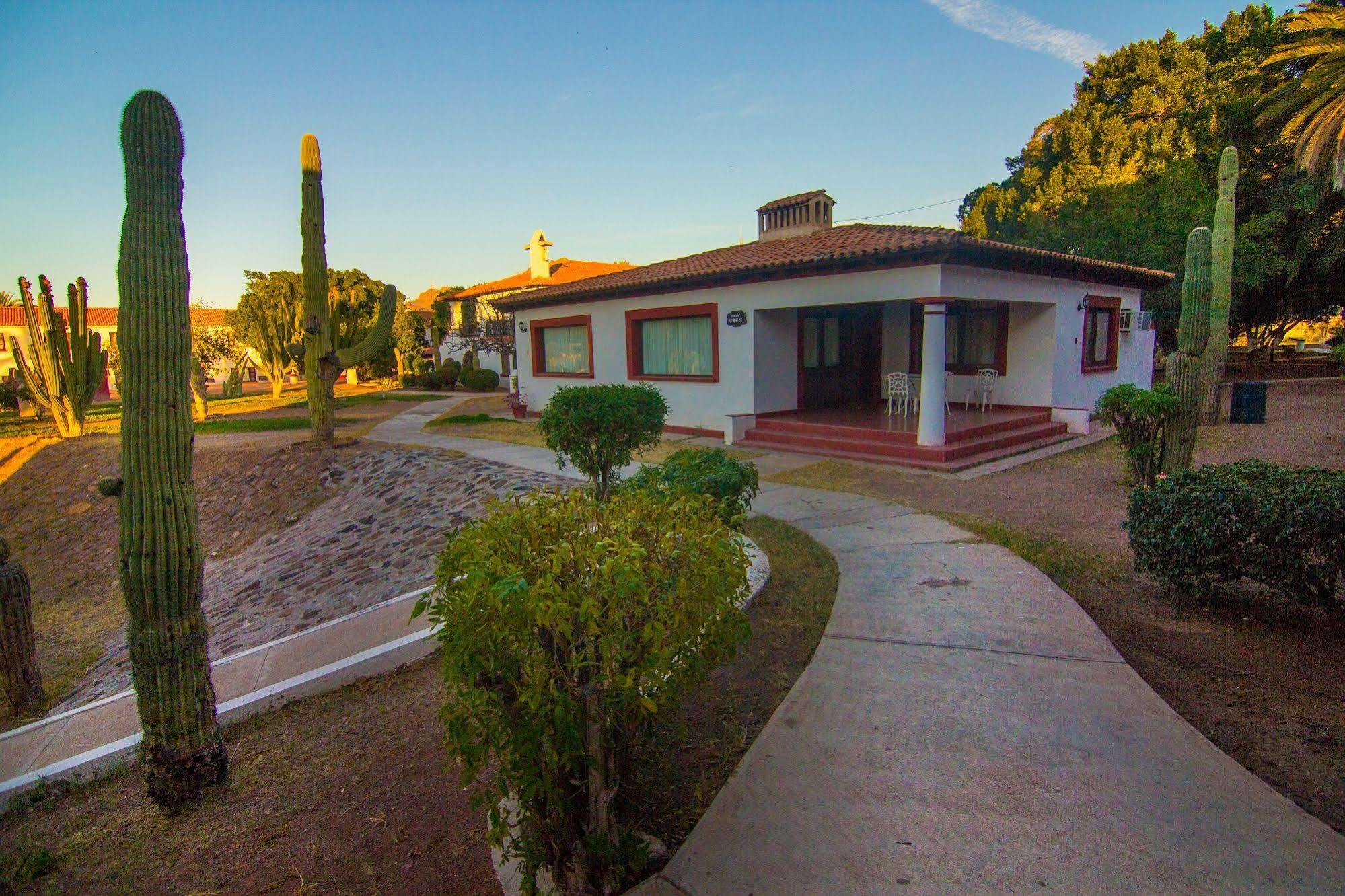 גואימאס Hotel Playa De Cortes מראה חיצוני תמונה