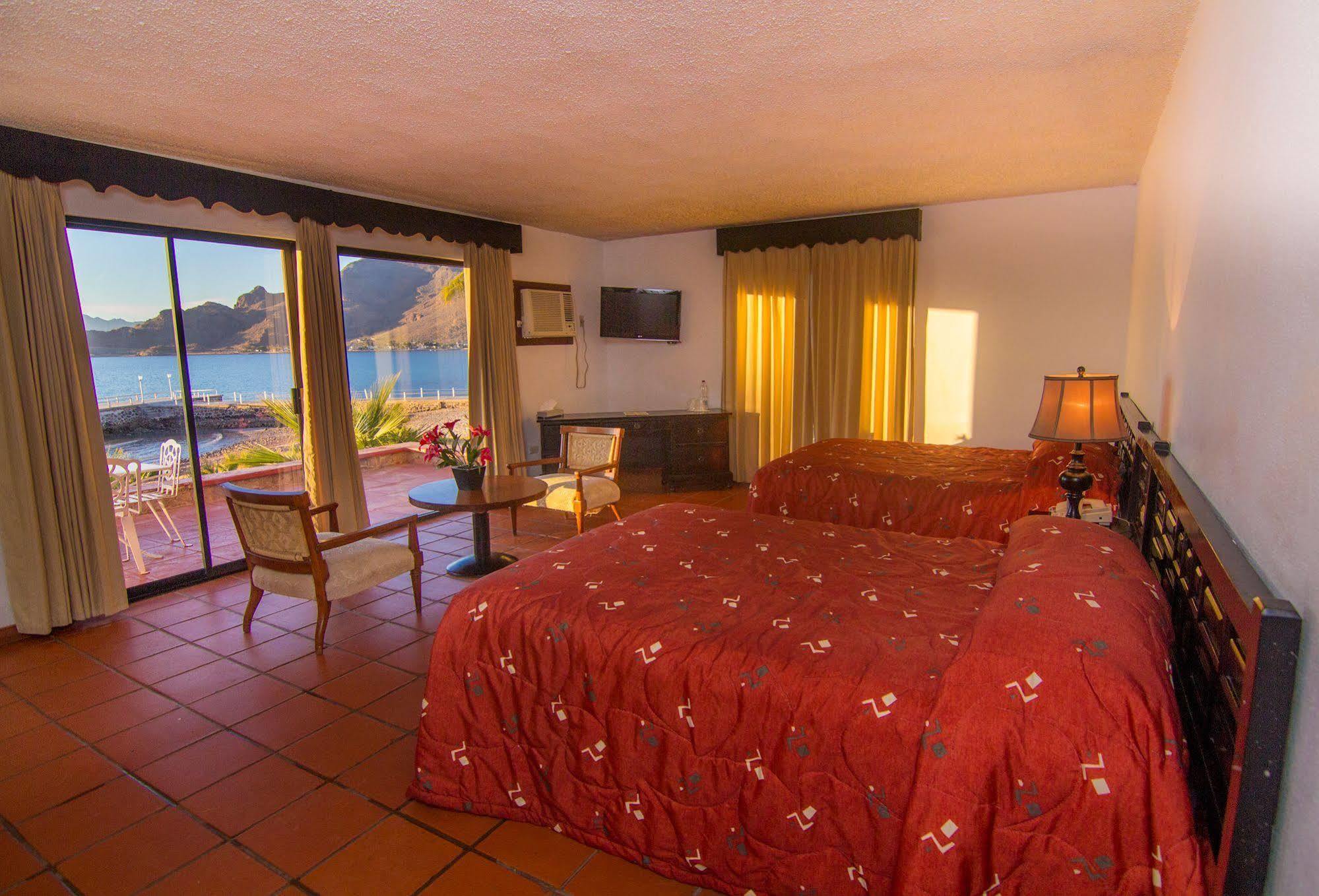 גואימאס Hotel Playa De Cortes מראה חיצוני תמונה
