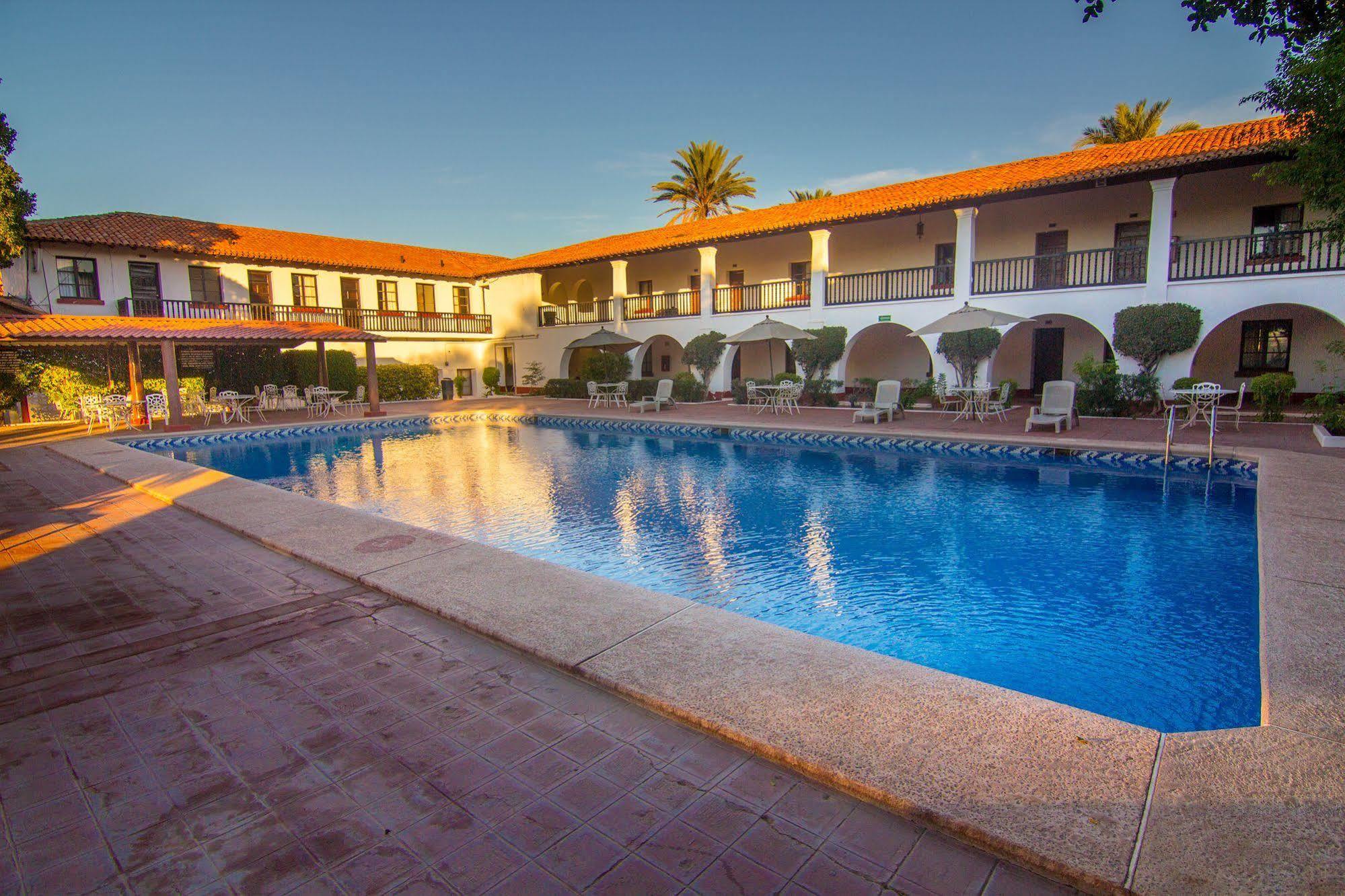 גואימאס Hotel Playa De Cortes מראה חיצוני תמונה