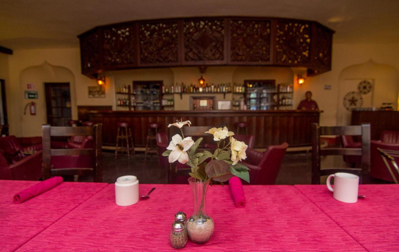 גואימאס Hotel Playa De Cortes מראה חיצוני תמונה